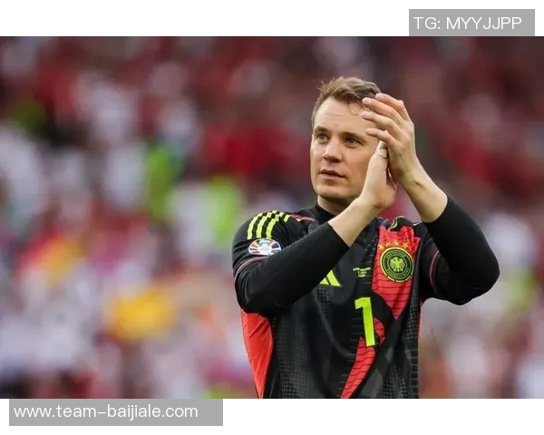 德媒透露拜仁与诺伊尔续约谈判初步接触或冬歇期达成协议