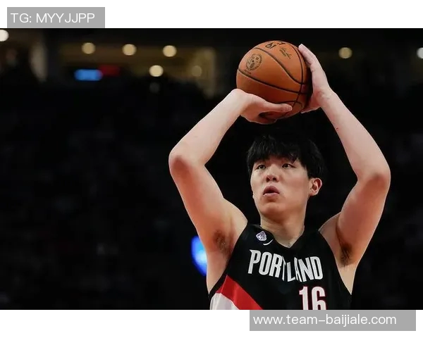 媒体人杨瀚森建议垃圾时间应主动进攻传球回不来